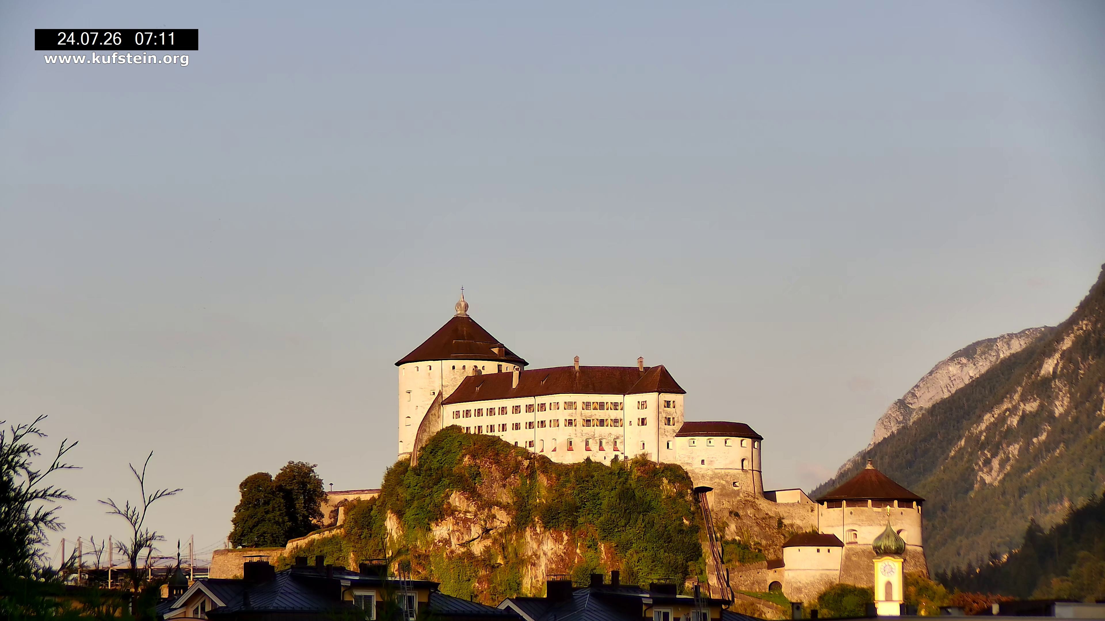 Archived image Webcam Kufstein Fortress