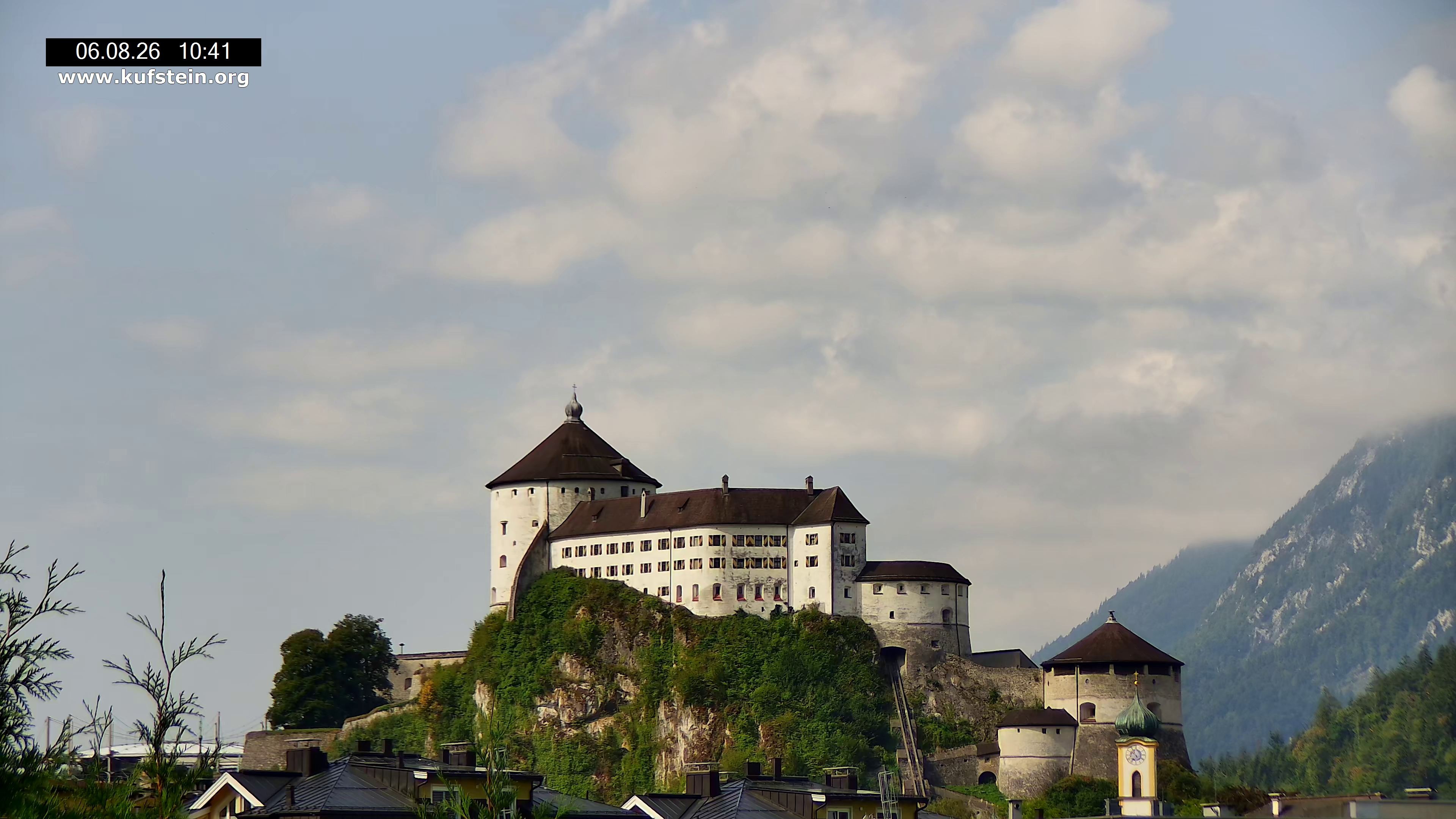 Archived image Webcam Kufstein Fortress