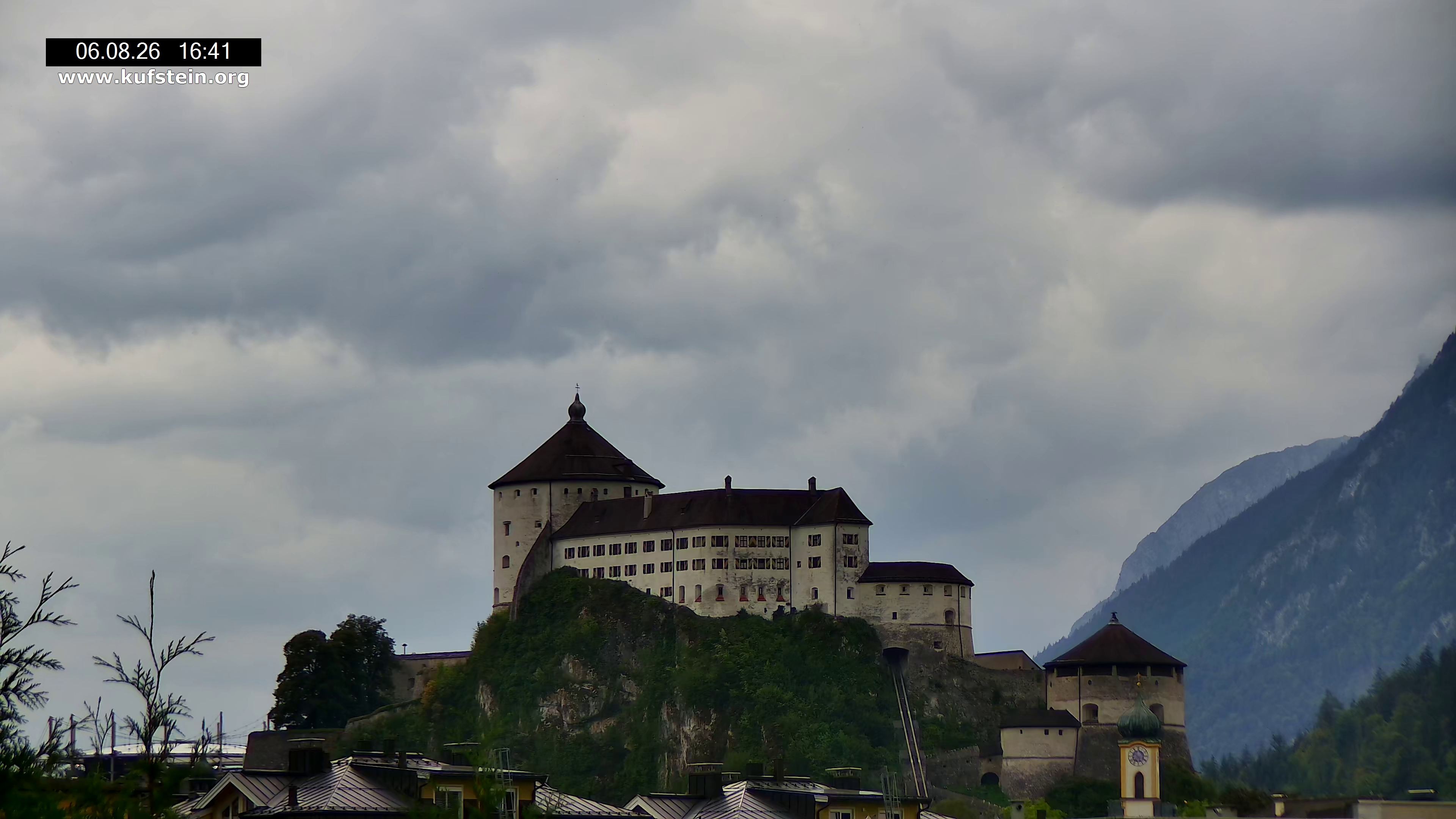 Archived image Webcam Kufstein Fortress