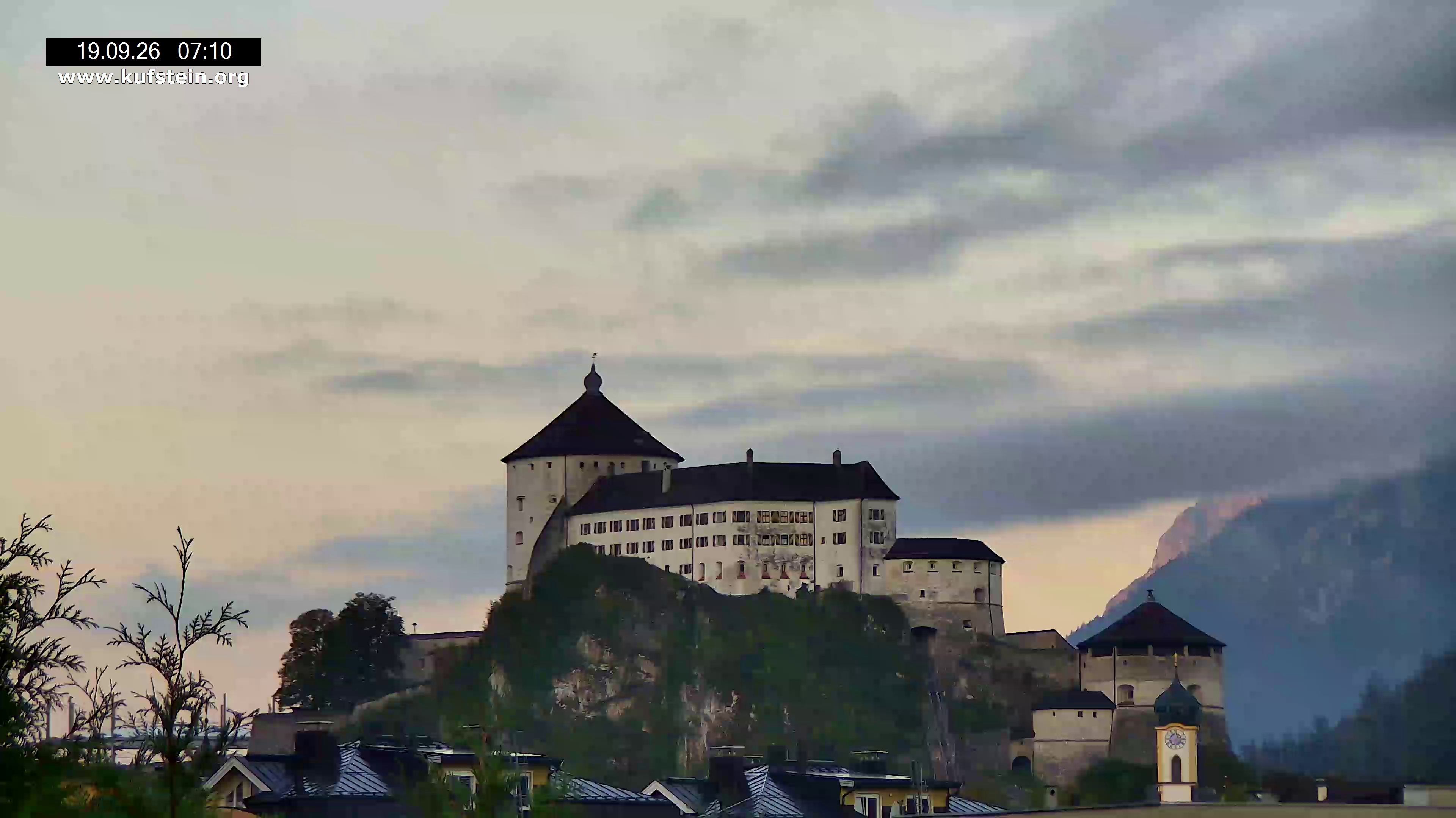 Archived image Webcam Kufstein Fortress
