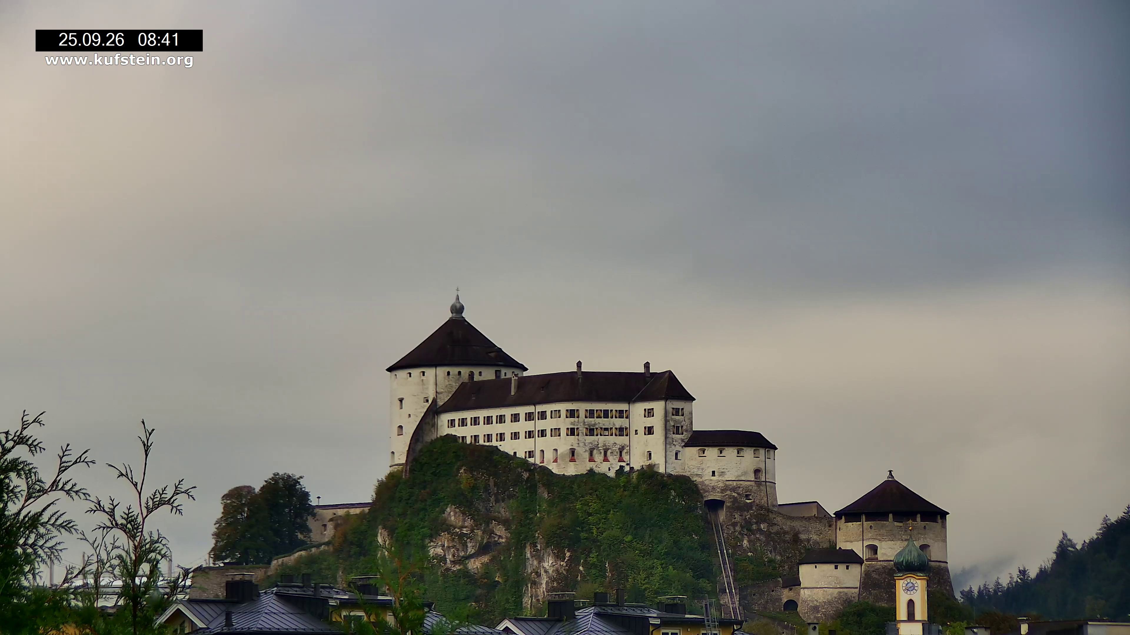 Archived image Webcam Kufstein Fortress