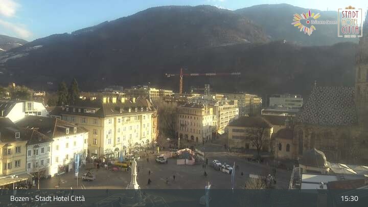 Archiv Foto Webcam Bozen - Stadt Hotel Citta