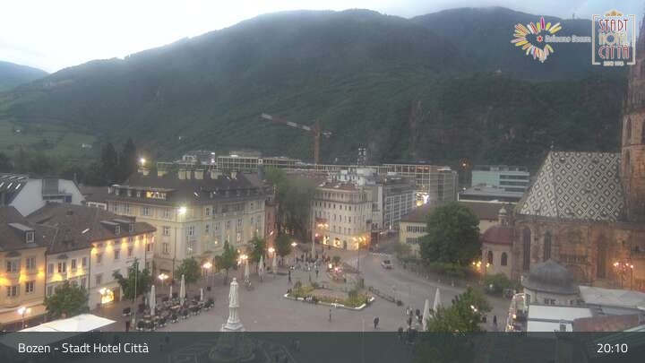 Archiv Foto Webcam Bozen - Stadt Hotel Citta