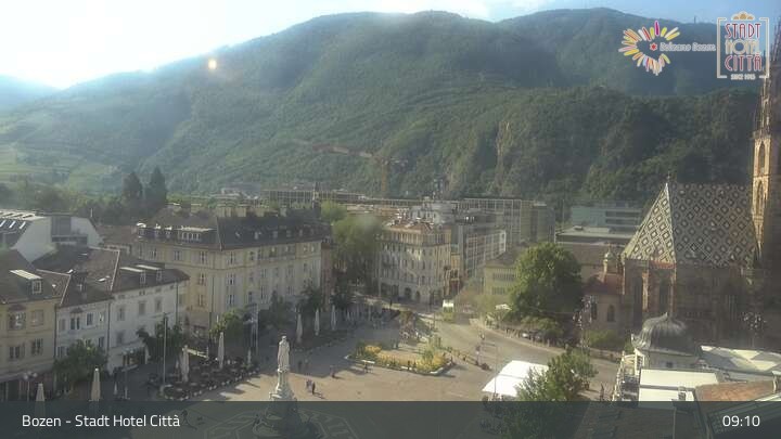Archiv Foto Webcam Bozen - Stadt Hotel Citta