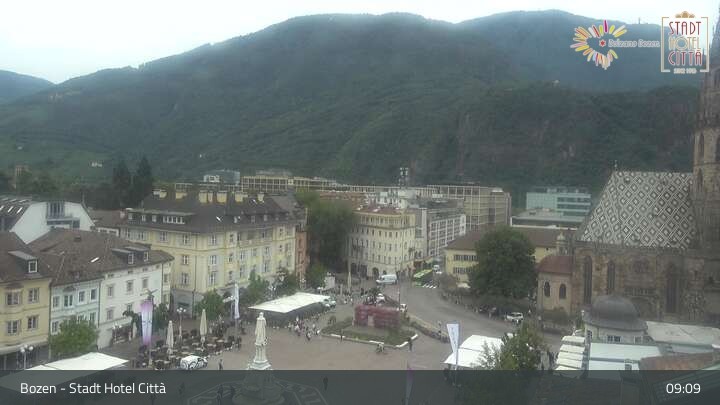 Archiv Foto Webcam Bozen - Stadt Hotel Citta