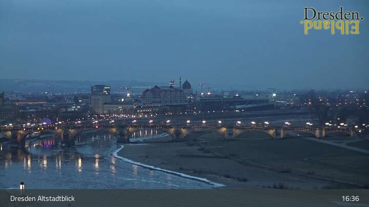 Archived image Webcam Dresden - View of the Old Town