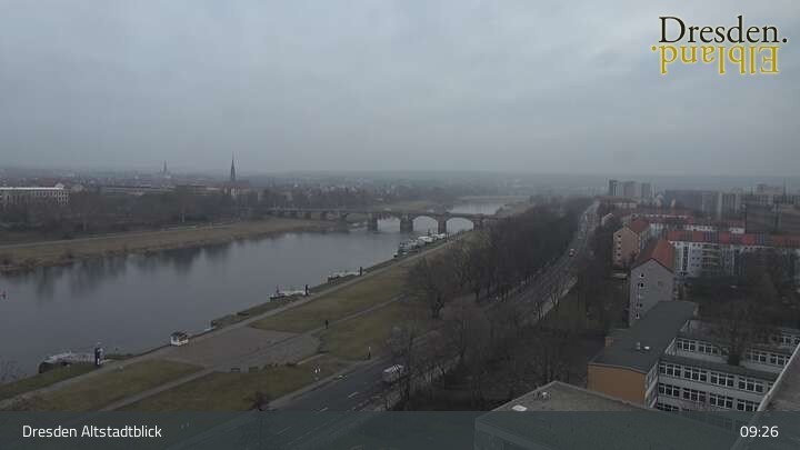 Archiv Foto Webcam Dresden Terrassenufer - Blick auf die Altstadt