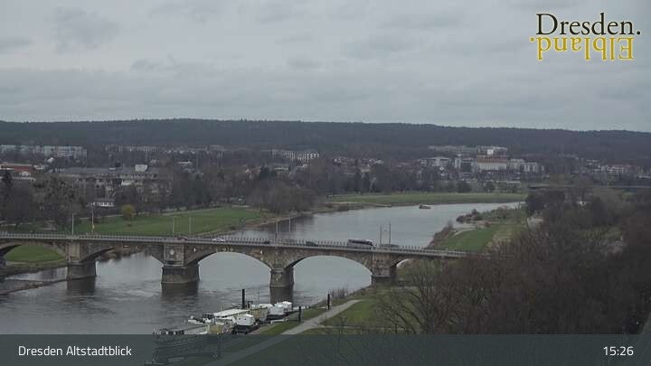 Archiv Foto Webcam Dresden Terrassenufer - Blick auf die Altstadt