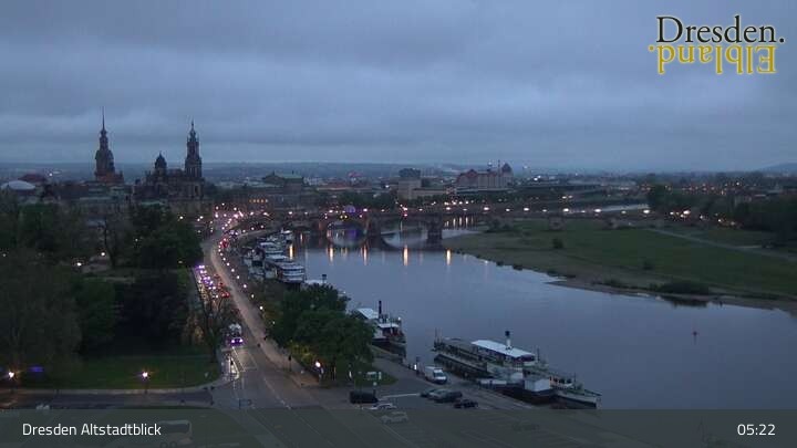 Archiv Foto Webcam Dresden Terrassenufer - Blick auf die Altstadt