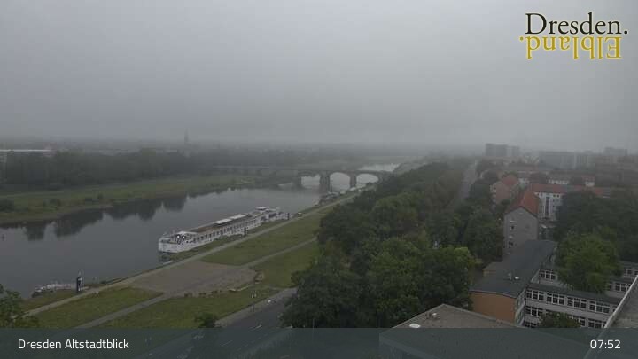 Archiv Foto Webcam Dresden Terrassenufer - Blick auf die Altstadt