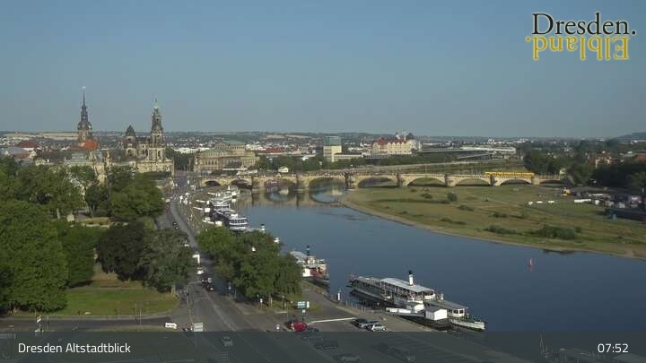 Archived image Webcam Dresden - View of the Old Town