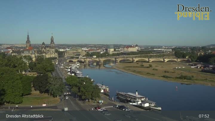 Archiv Foto Webcam Dresden Terrassenufer - Blick auf die Altstadt