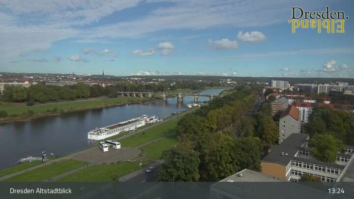 Archived image Webcam Dresden - View of the Old Town