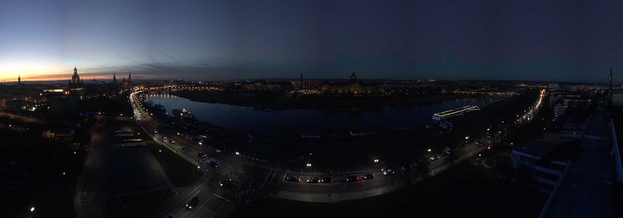 Archiv Foto Webcam Dresden - Elbpanorama