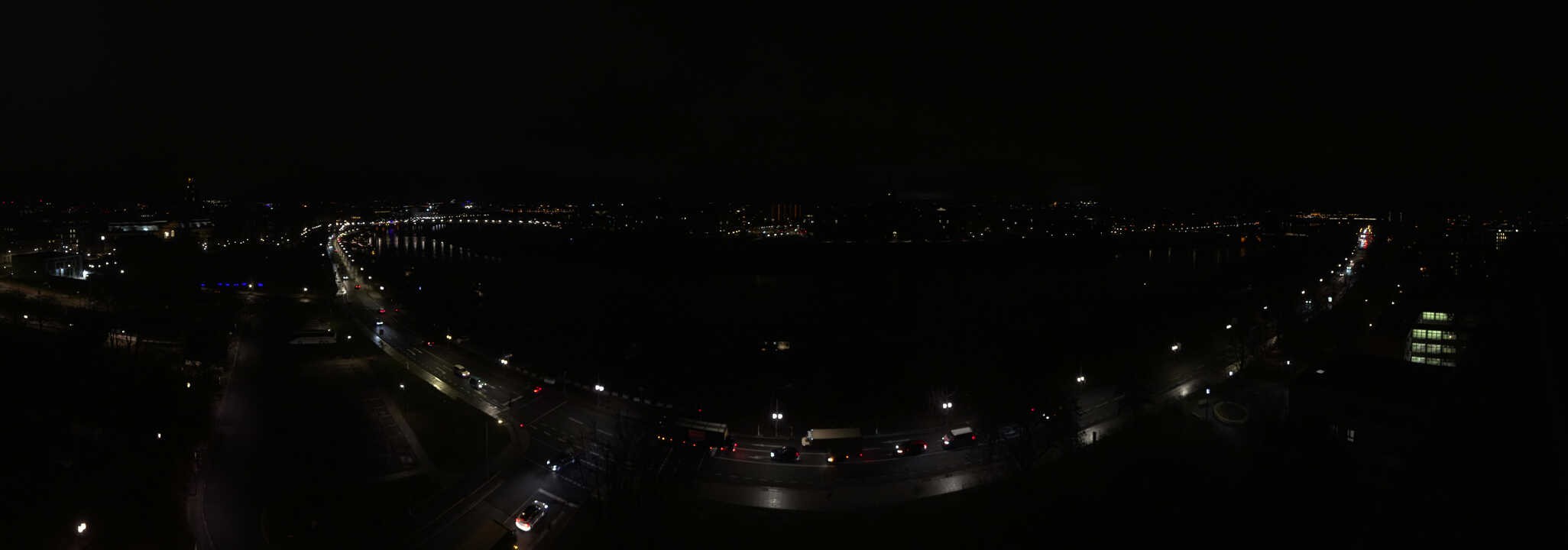 Archiv Foto Webcam Dresden - Elbpanorama