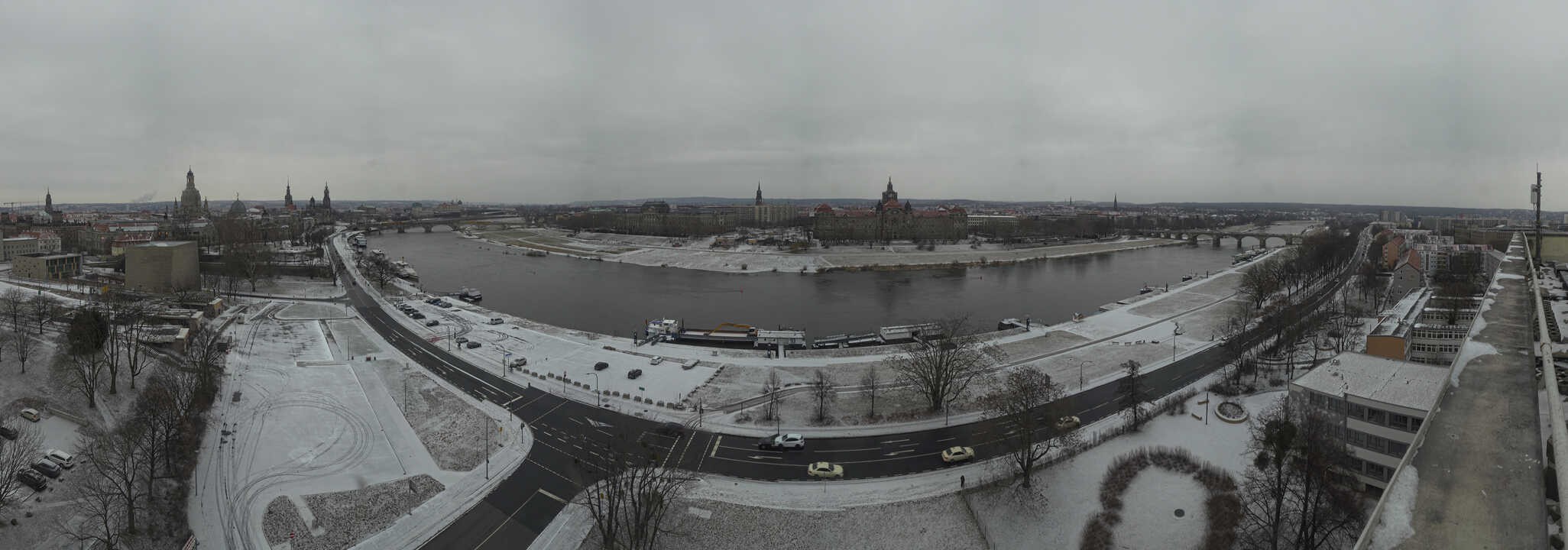 Archived image Webcam Dresden - Panoramic view of the city