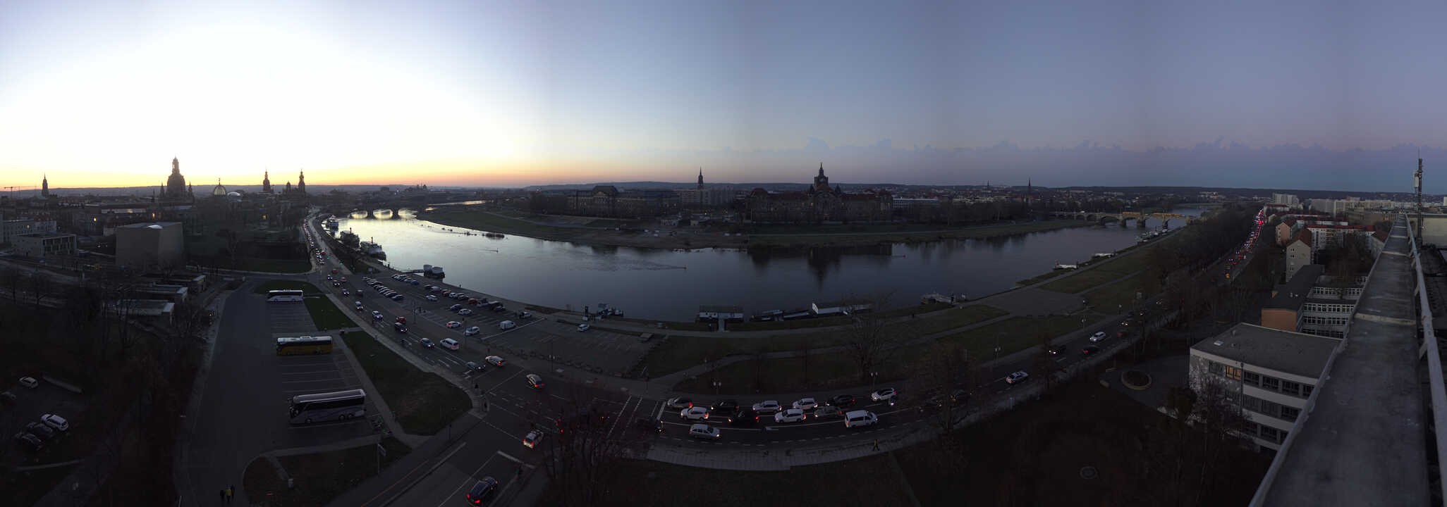 Archiv Foto Webcam Dresden - Elbpanorama