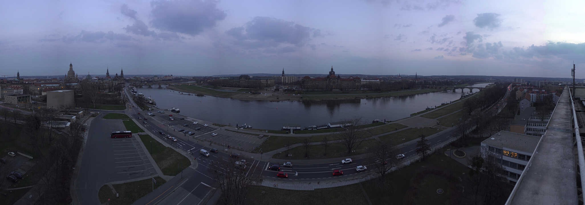 Archiv Foto Webcam Dresden - Elbpanorama