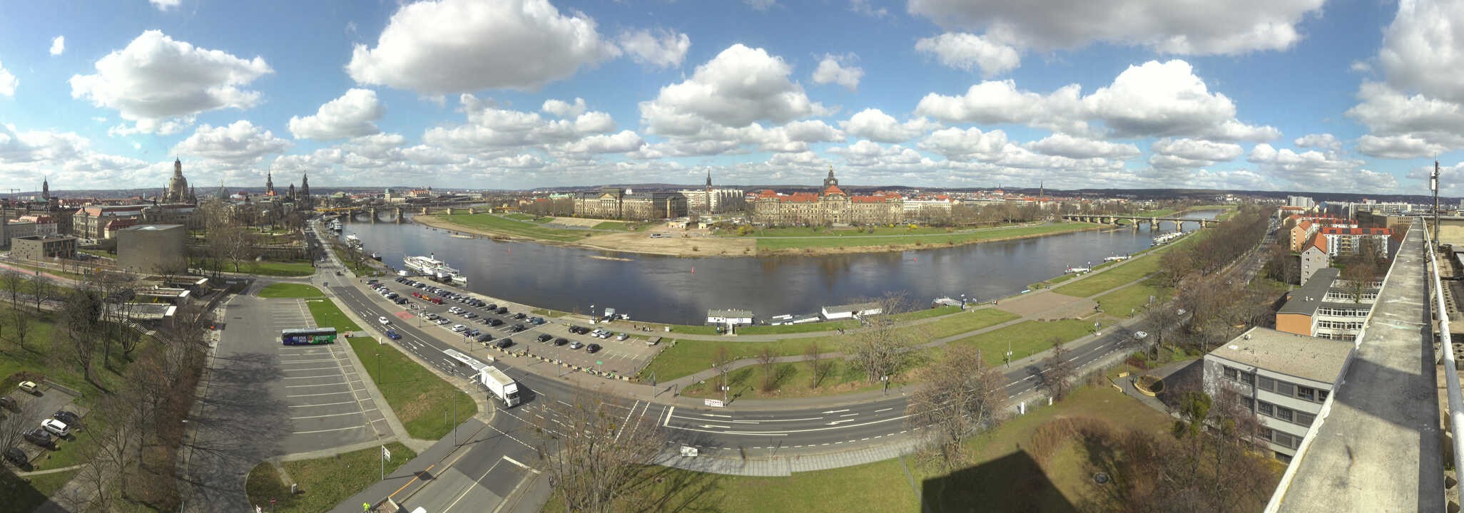Archiv Foto Webcam Dresden - Elbpanorama