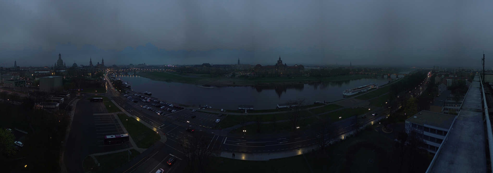Archiv Foto Webcam Dresden - Elbpanorama