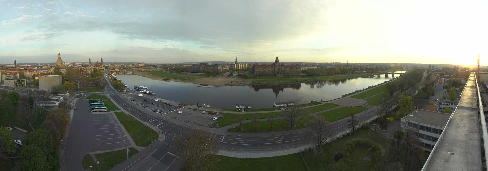 Archiv Foto Webcam Dresden - Elbpanorama
