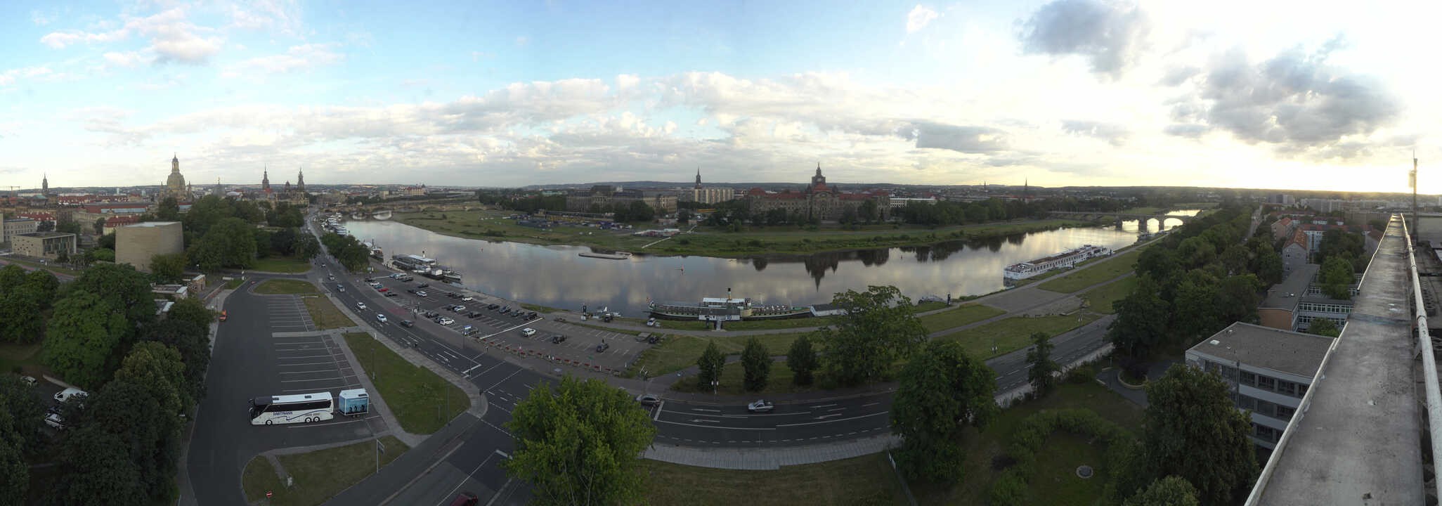 Archiv Foto Webcam Dresden - Elbpanorama