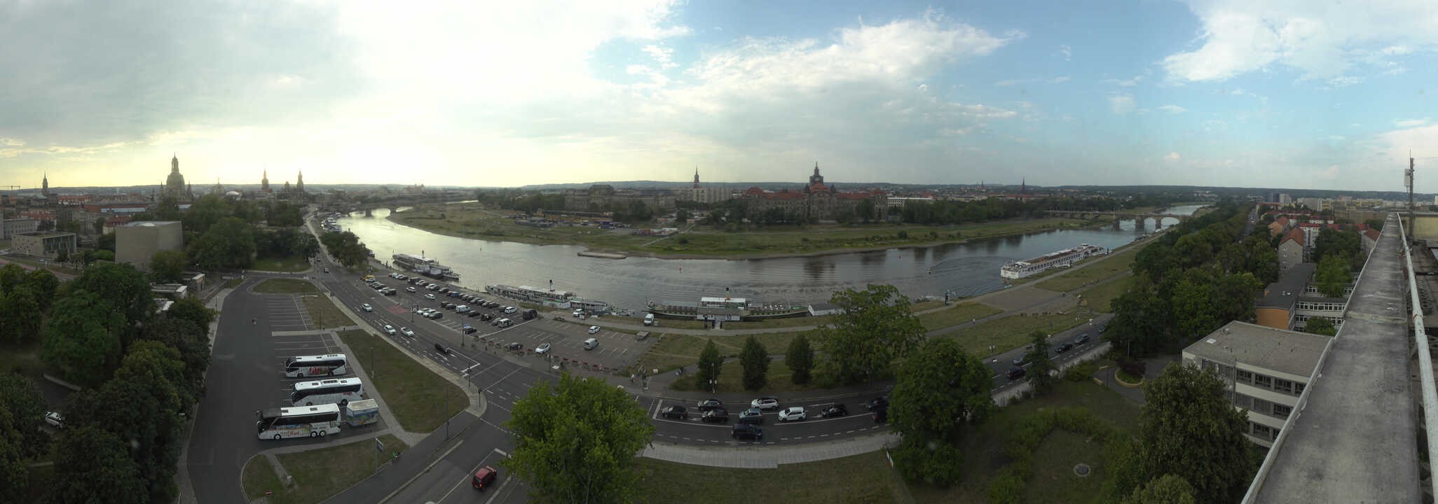 Archiv Foto Webcam Dresden - Elbpanorama