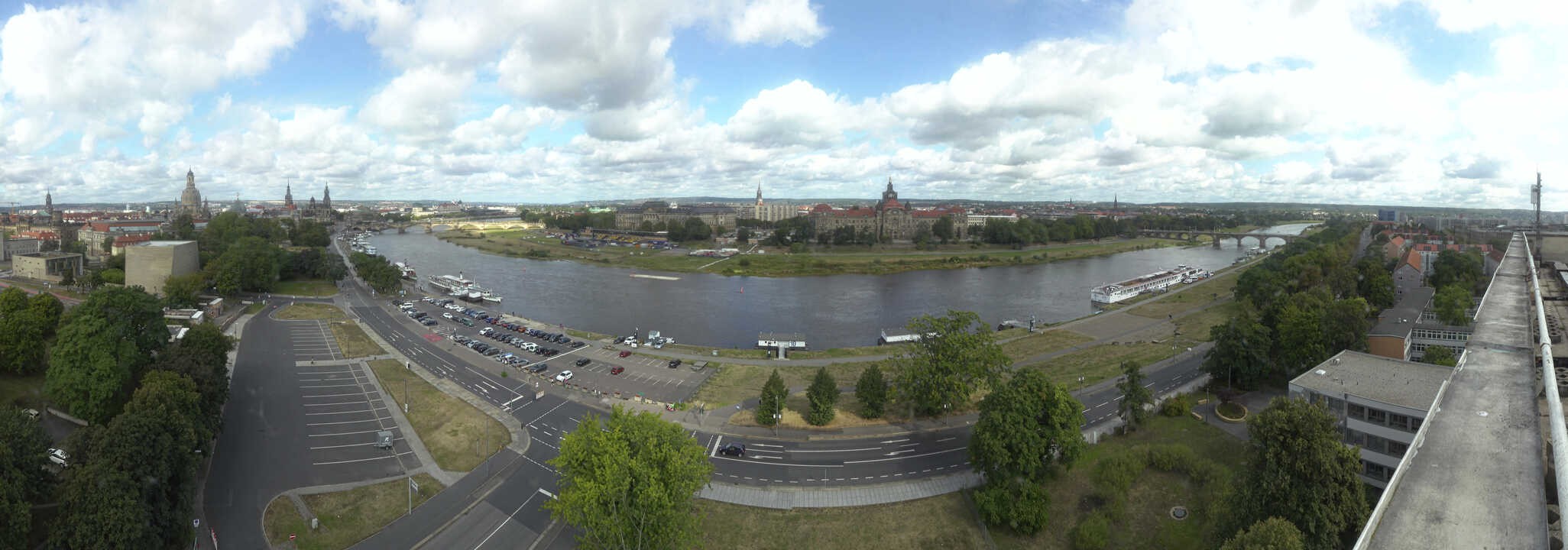 Archiv Foto Webcam Dresden - Elbpanorama