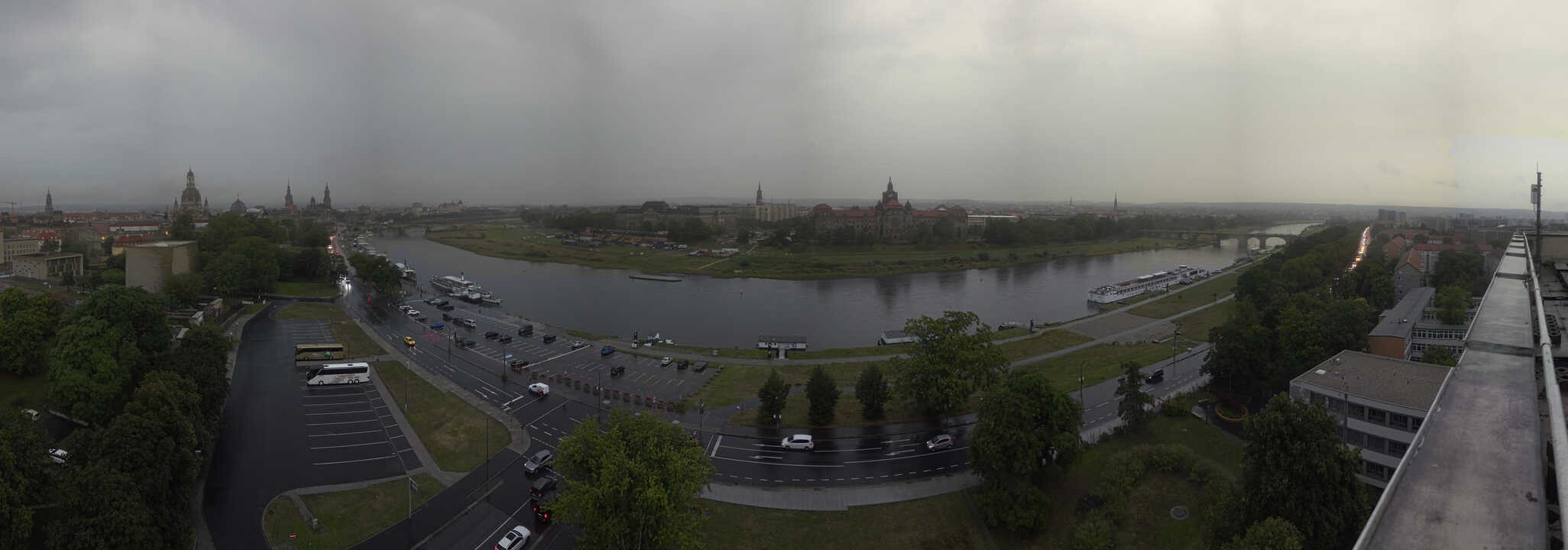Archiv Foto Webcam Dresden - Elbpanorama