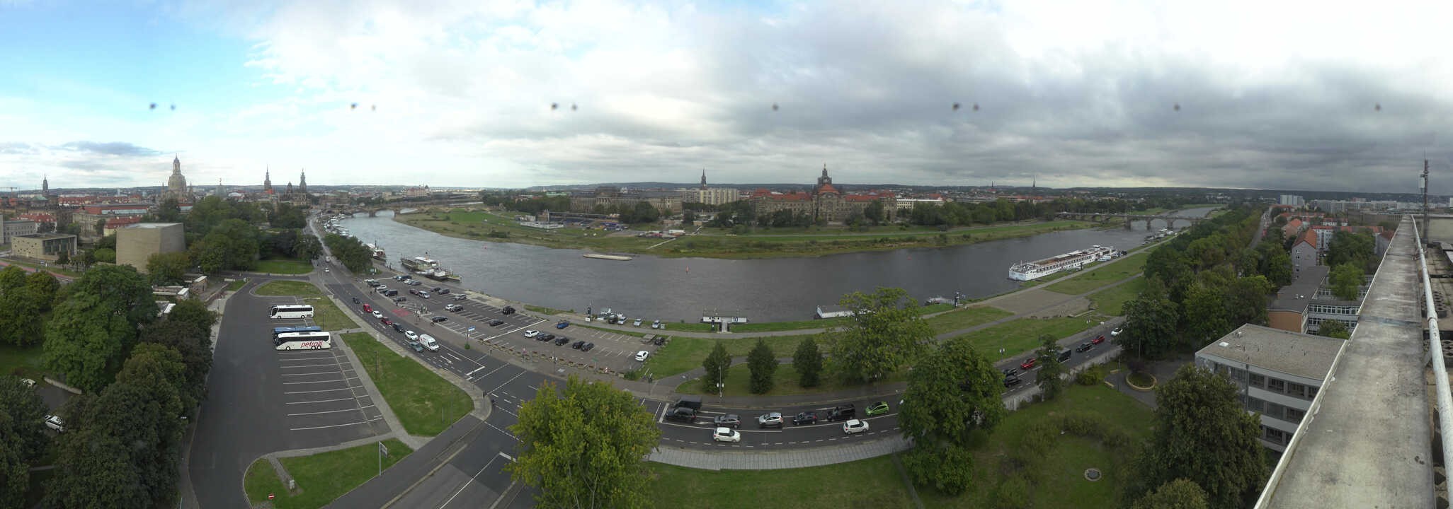 Archiv Foto Webcam Dresden - Elbpanorama