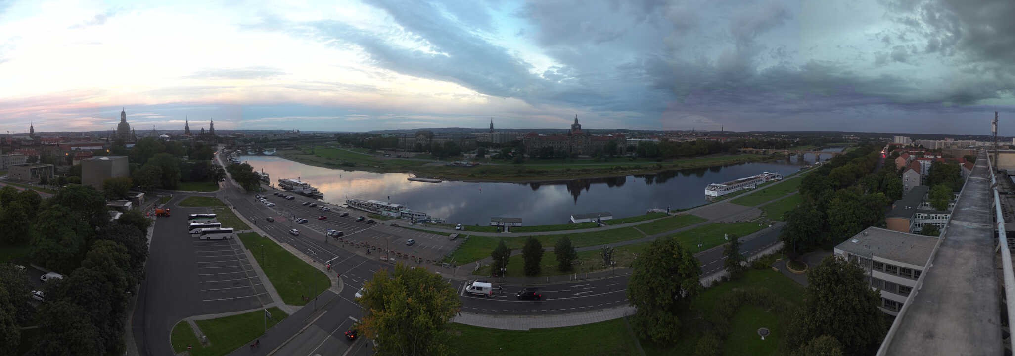 Archiv Foto Webcam Dresden - Elbpanorama