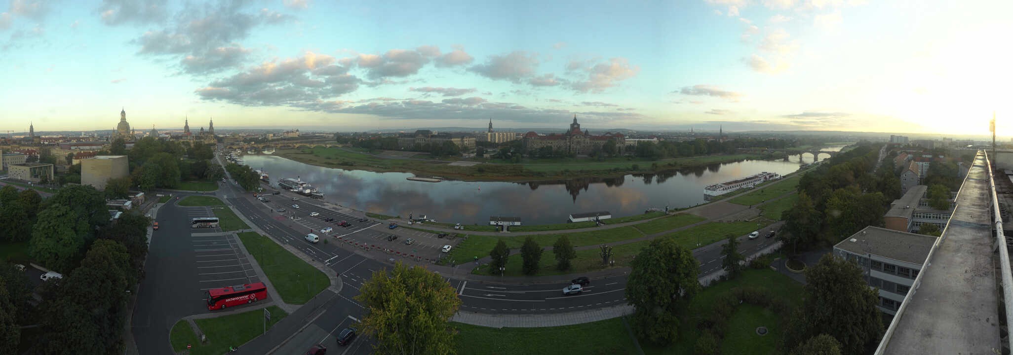 Archiv Foto Webcam Dresden - Elbpanorama