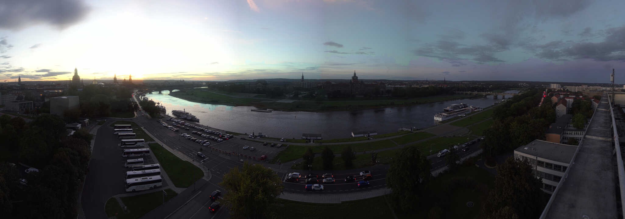Archiv Foto Webcam Dresden - Elbpanorama
