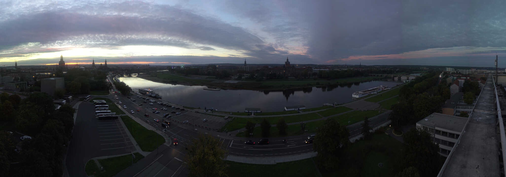 Archiv Foto Webcam Dresden - Elbpanorama