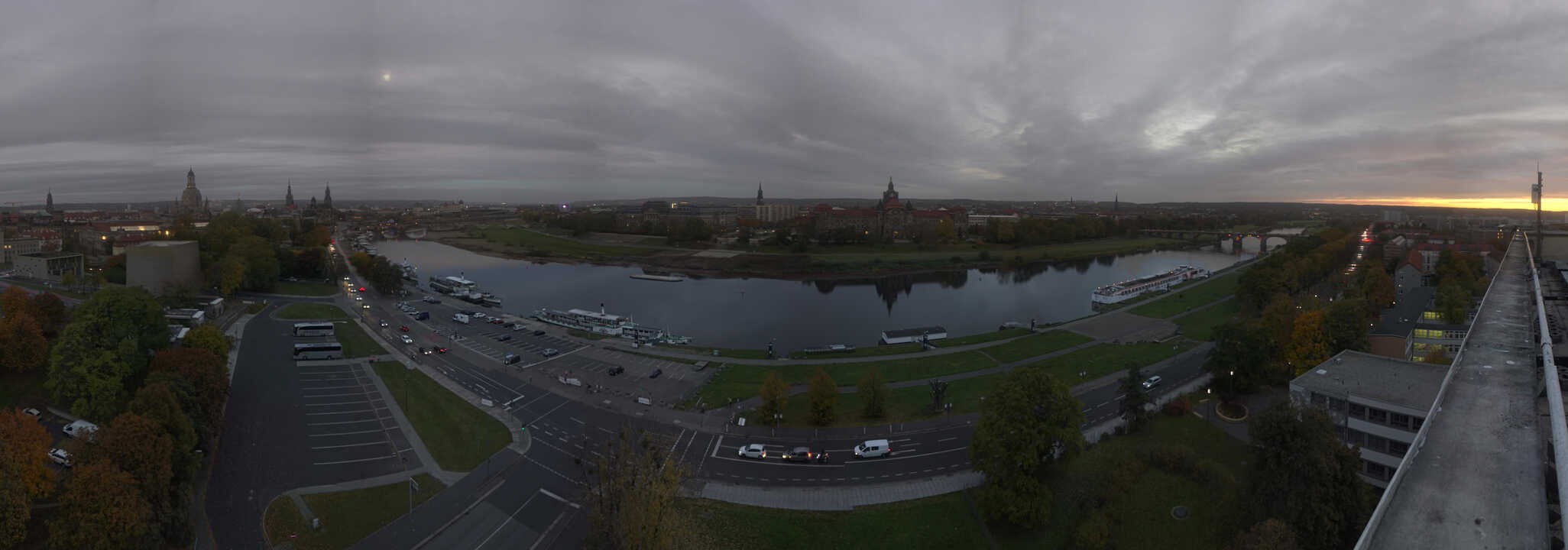 Archiv Foto Webcam Dresden - Elbpanorama