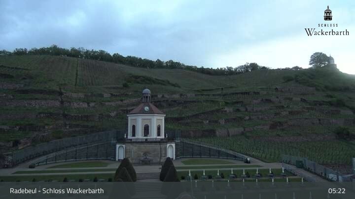 Archiv Foto Webcam Radebeul - Schloss Wackerbarth