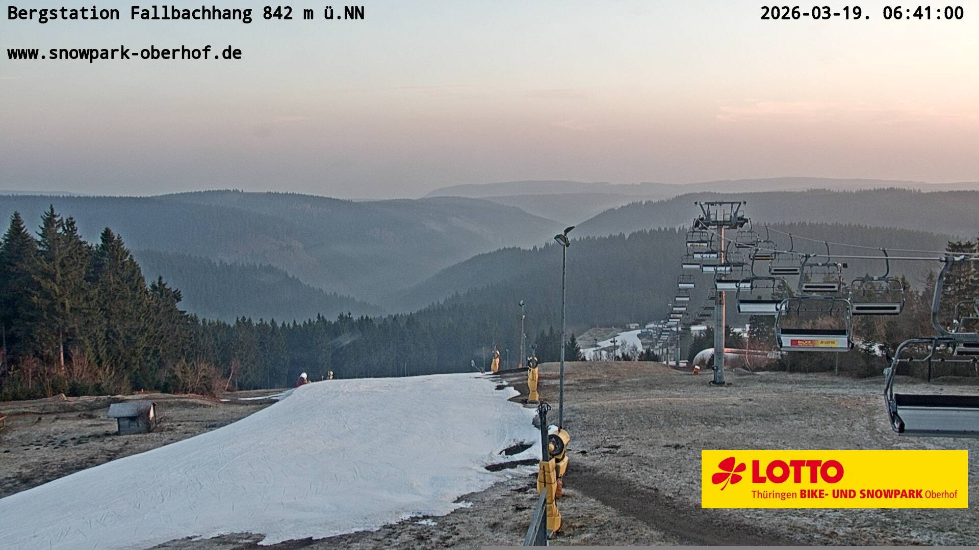Archiv Foto Webcam Oberhof: Sessellift Fallbachhang Bergstation