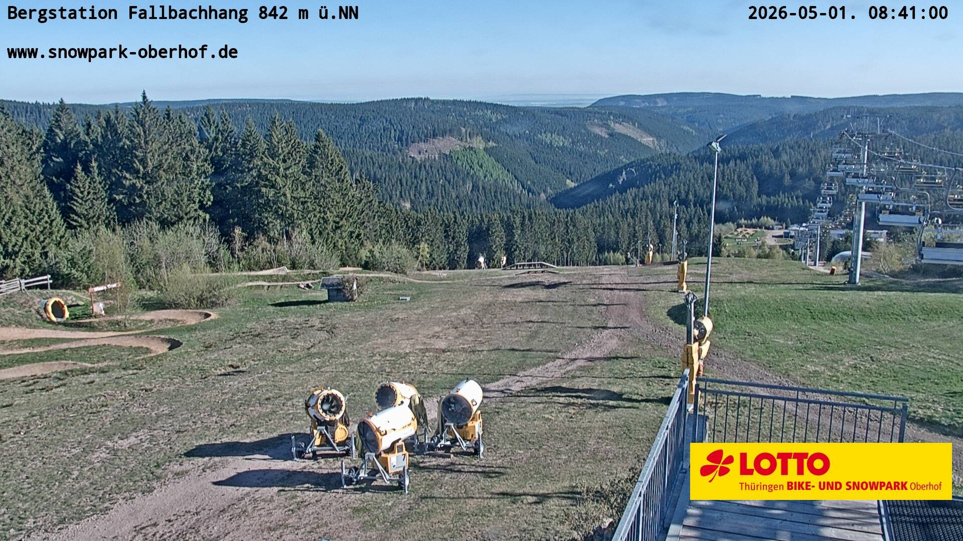 Archived image Webcam Oberhof: Chair Lift Fallbachhang