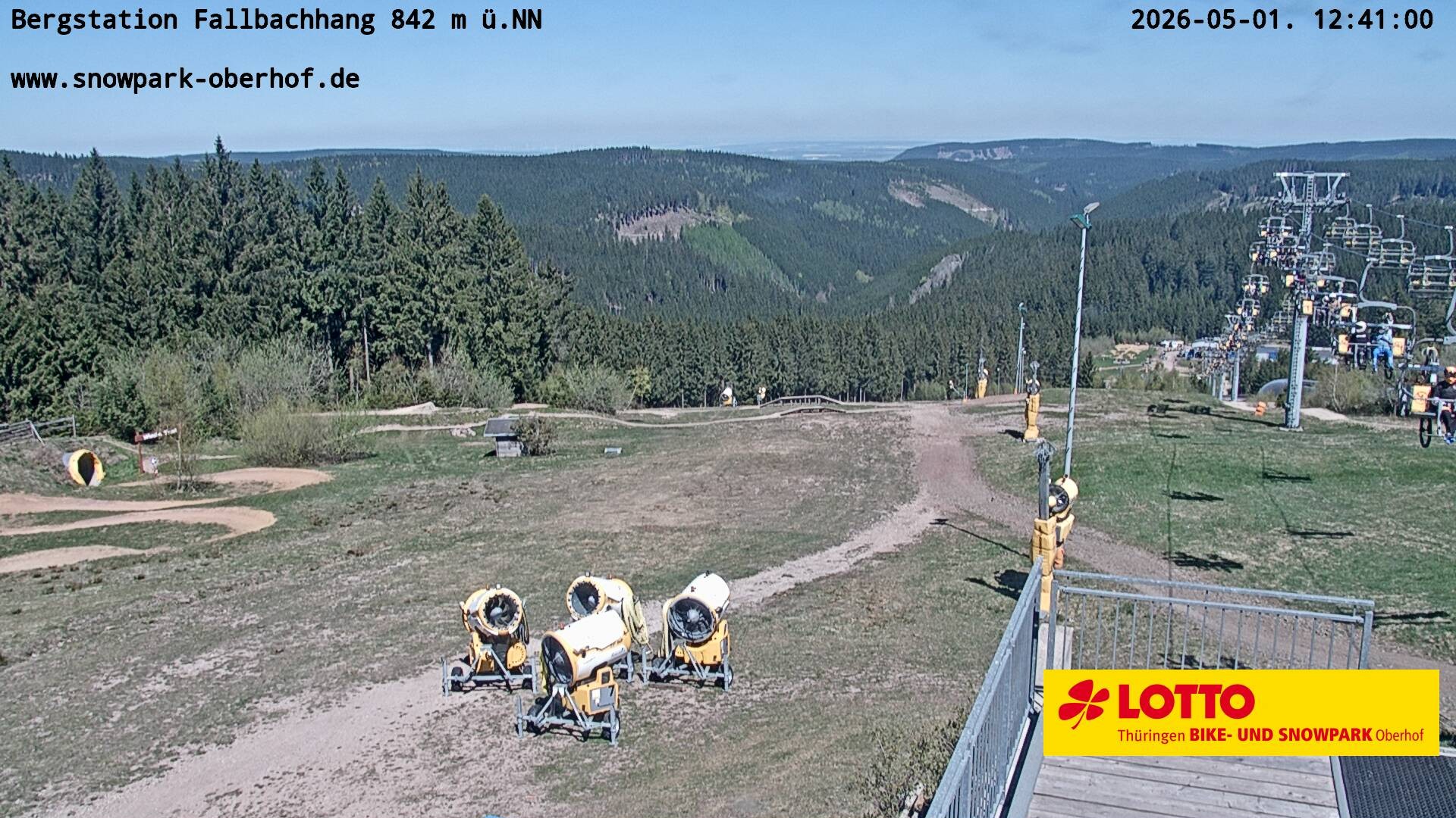 Archived image Webcam Oberhof: Chair Lift Fallbachhang