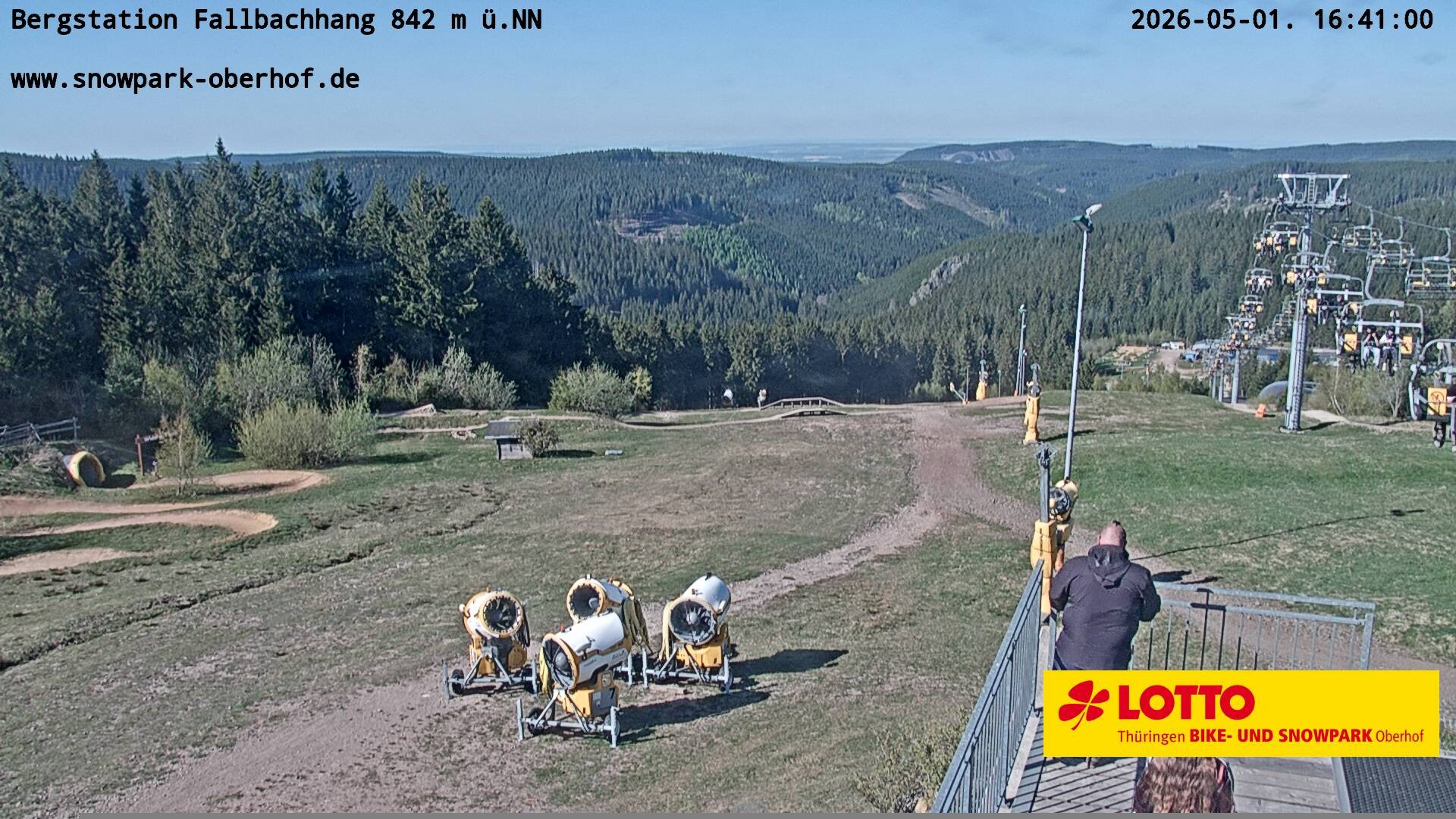 Archived image Webcam Oberhof: Chair Lift Fallbachhang