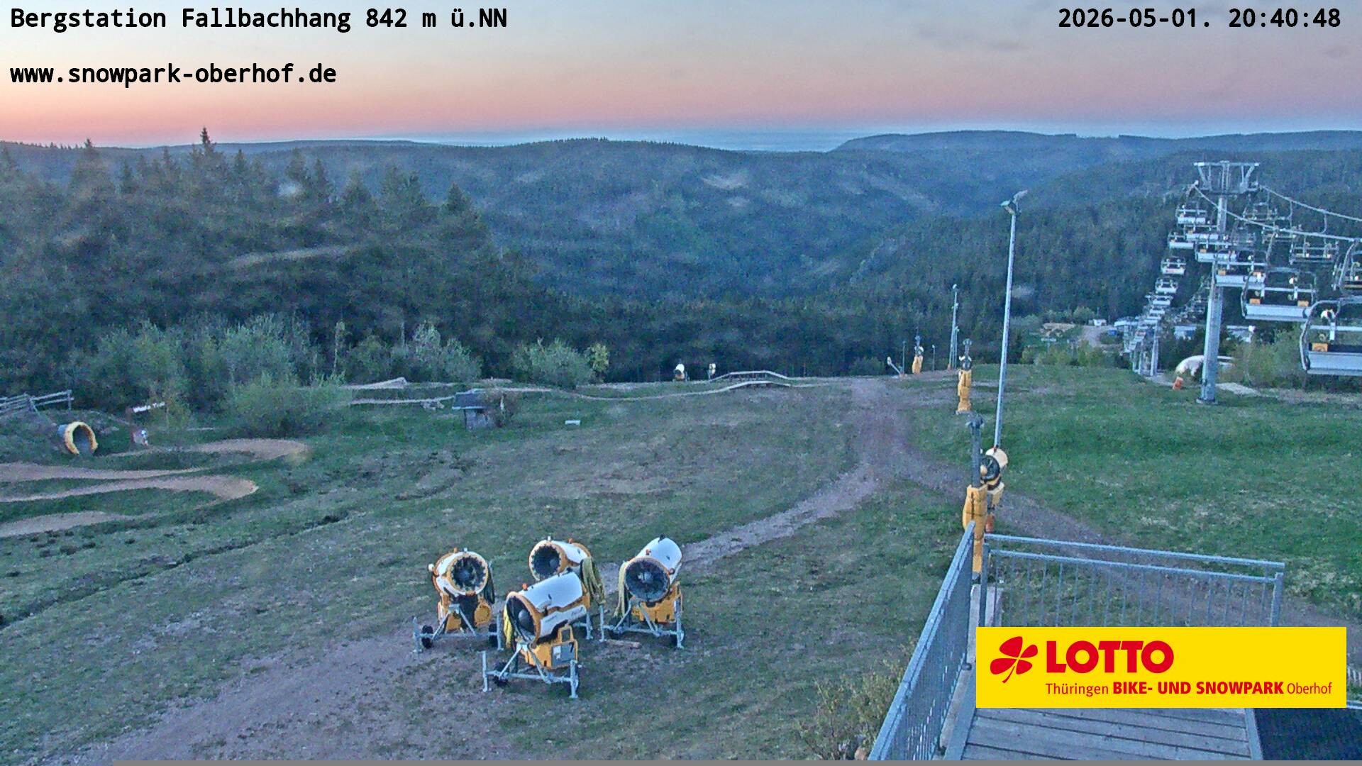 Archived image Webcam Oberhof: Chair Lift Fallbachhang