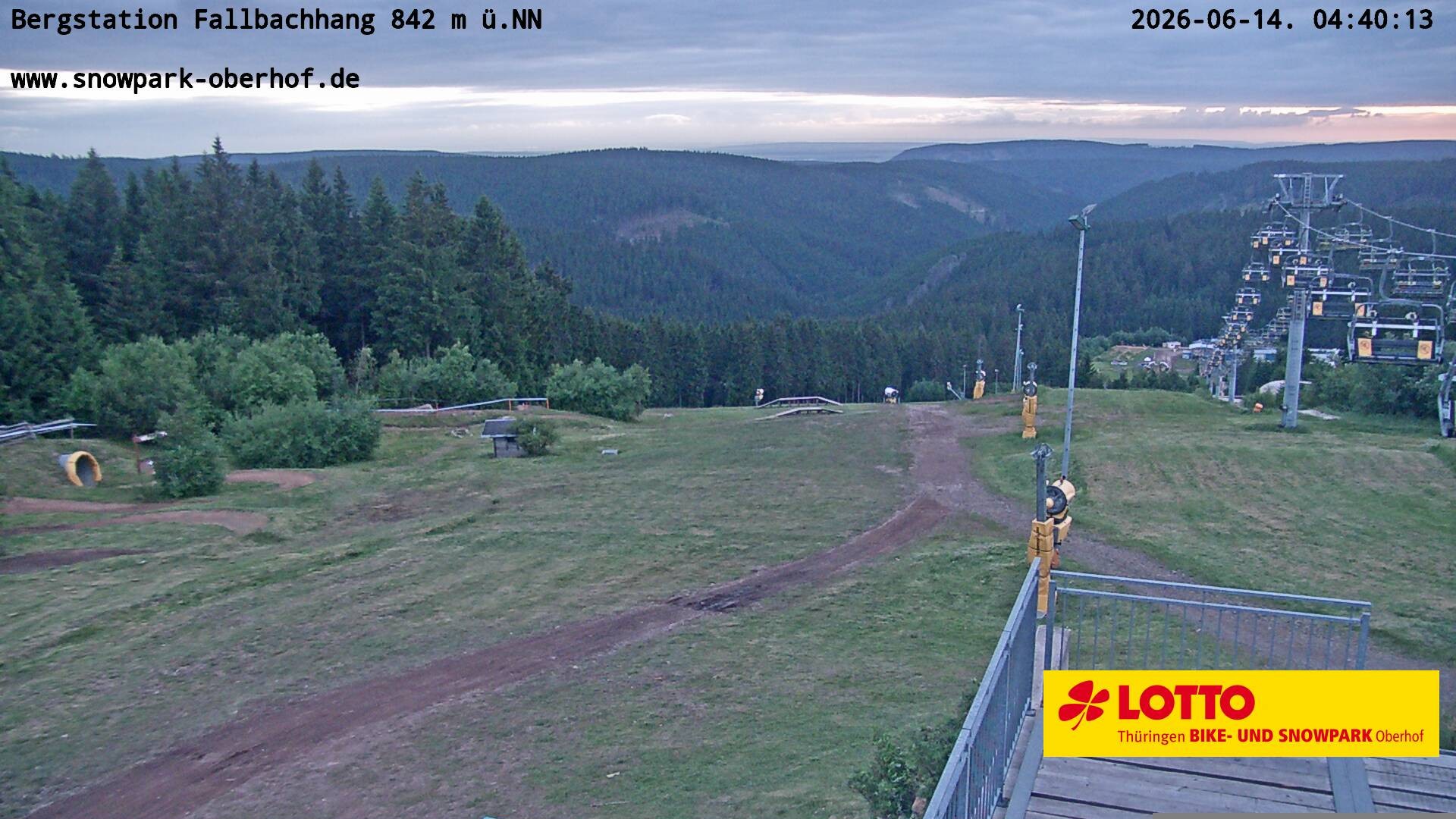 Archived image Webcam Oberhof: Chair Lift Fallbachhang