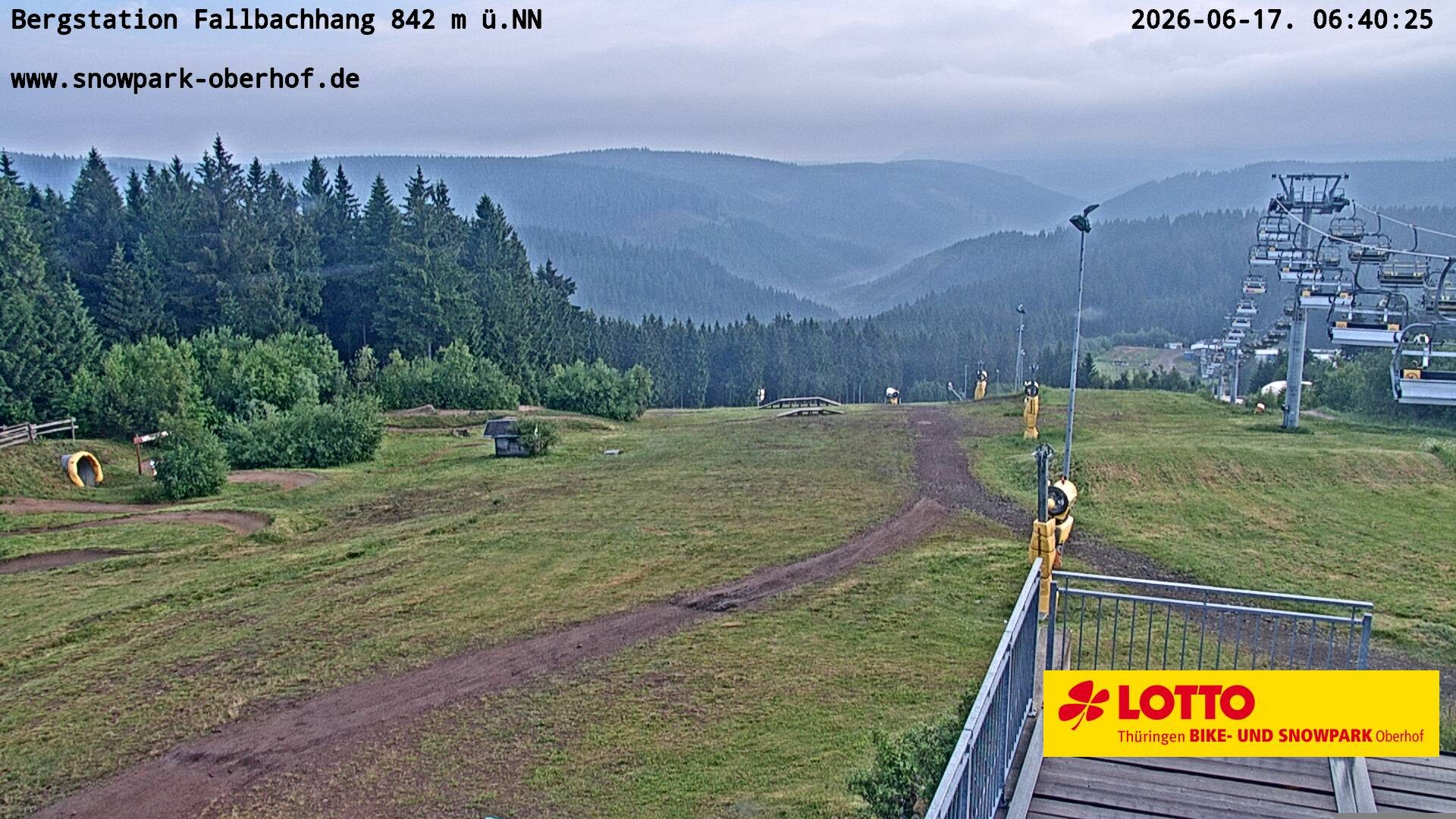 Archived image Webcam Oberhof: Chair Lift Fallbachhang