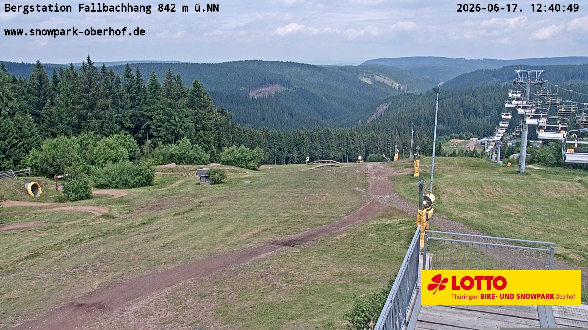 Archived image Webcam Oberhof: Chair Lift Fallbachhang
