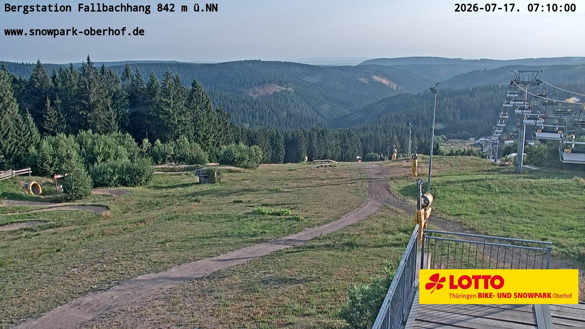 Archived image Webcam Oberhof: Chair Lift Fallbachhang