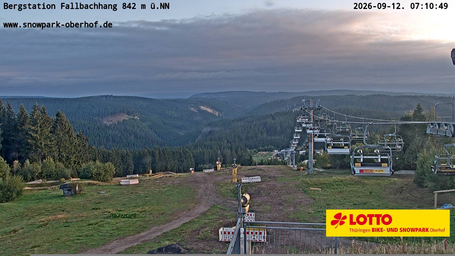 Archived image Webcam Oberhof: Chair Lift Fallbachhang