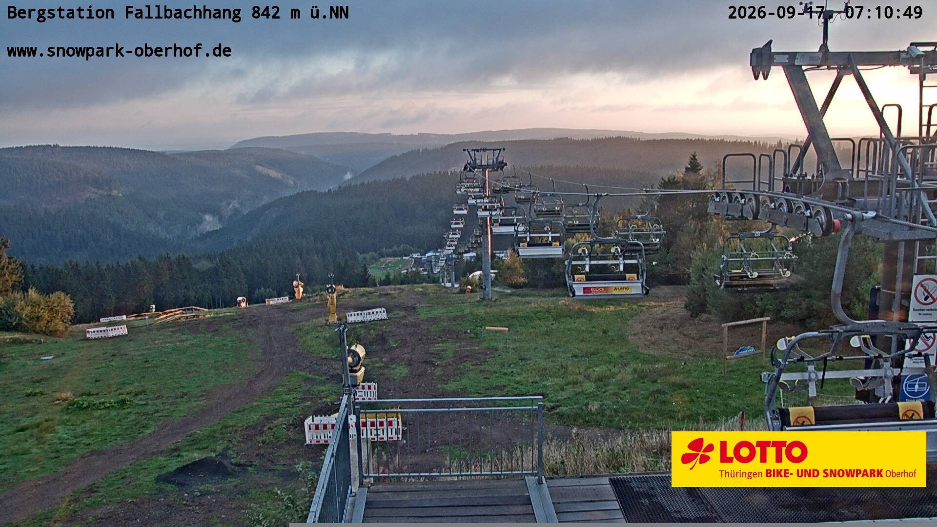 Archived image Webcam Oberhof: Chair Lift Fallbachhang
