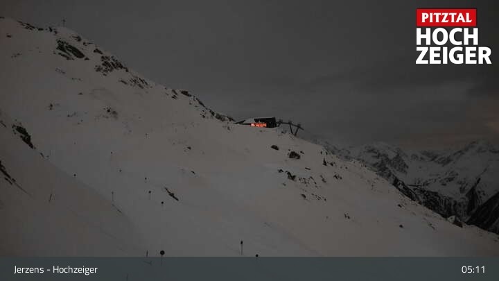 Archived image Webcam Pitztal - Hochzeiger Top station