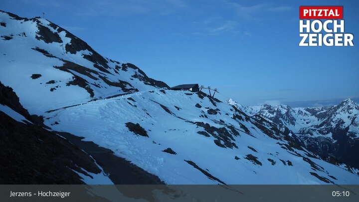 Archiv Foto Webcam Bergstation Hochzeiger im Pitztal