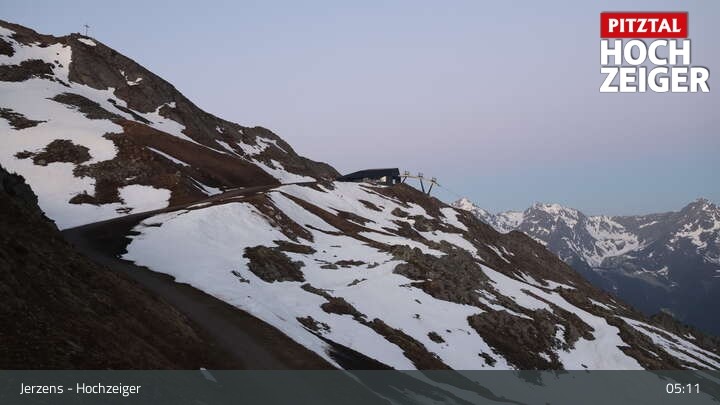Archived image Webcam Pitztal - Hochzeiger Top station